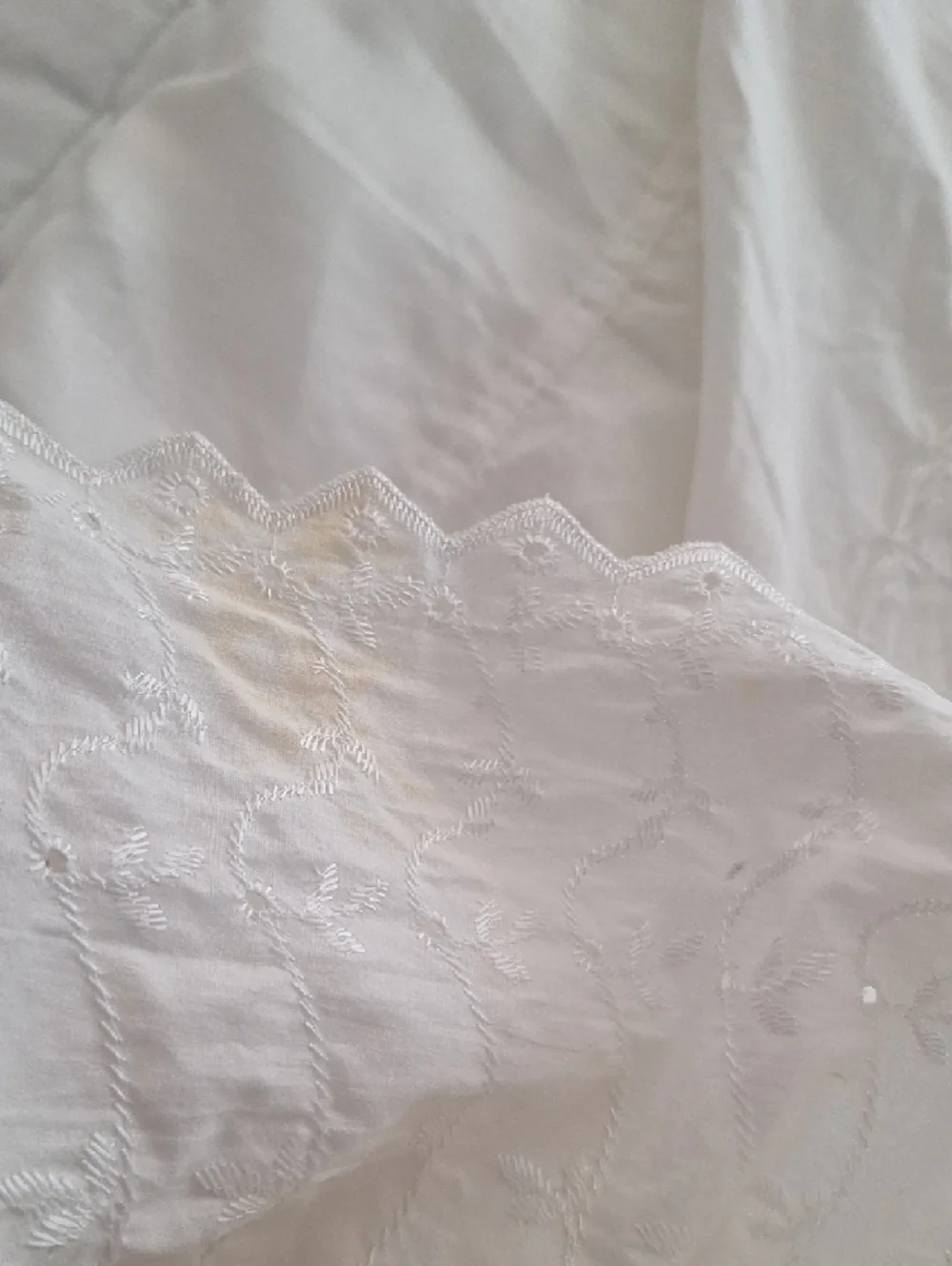 King White Cotton Ruffled Bed Skirt - Classic Home Bedding